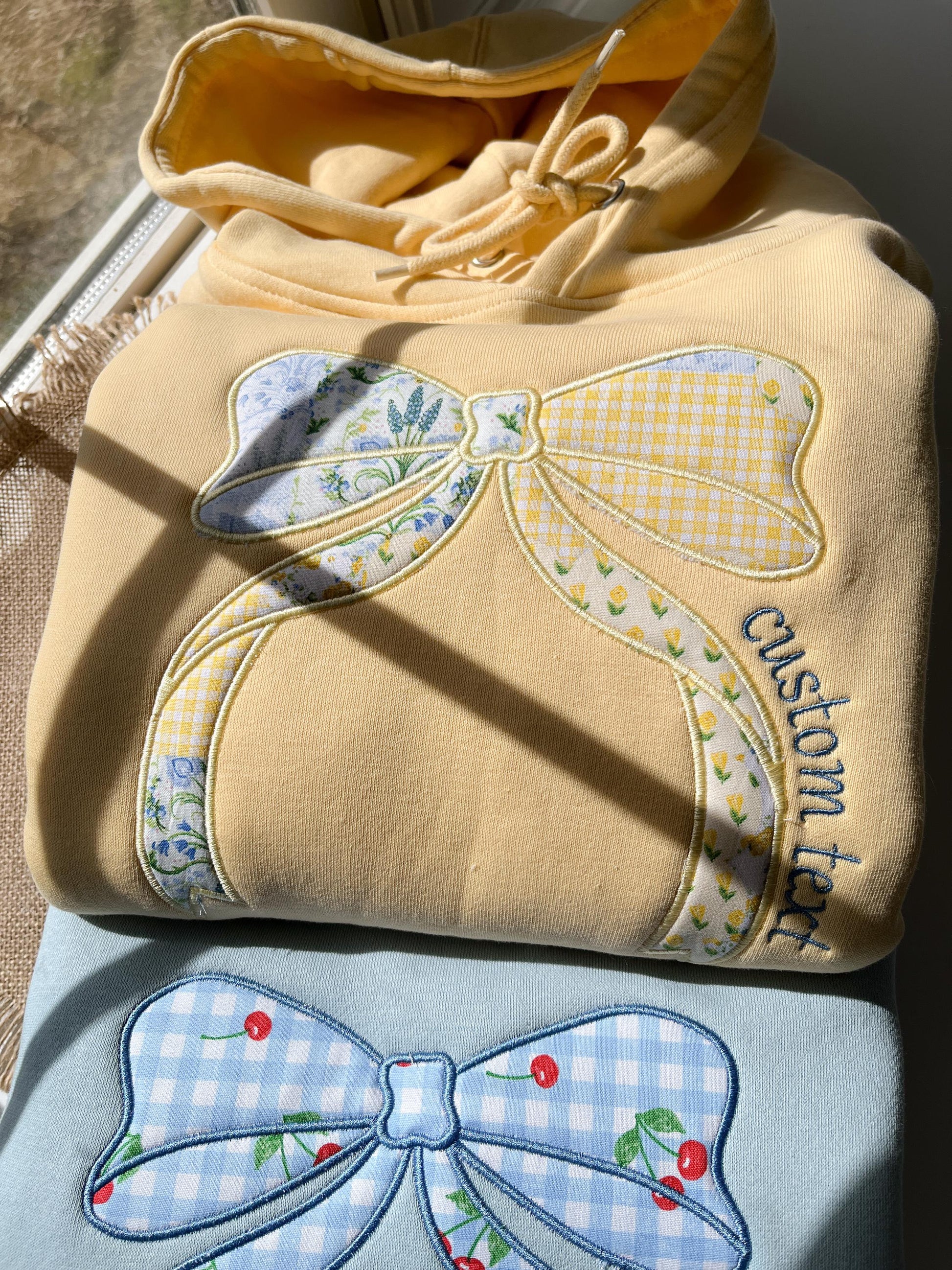 Custom Butter Yellow Hoodie Embroidered Patchwork Bow Hoodie Pastel Bow Sweatshirt Custom Patchwork Hoodie Cute Coquette Bow Applique Hoodie